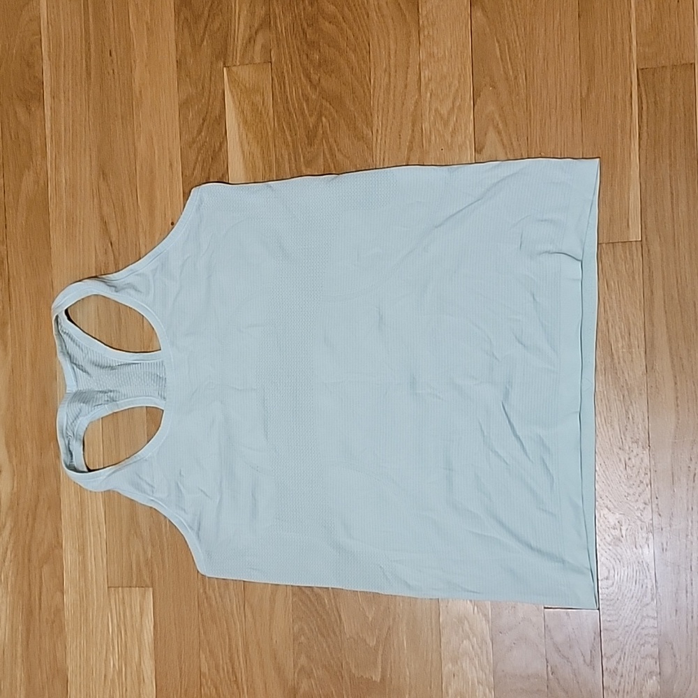 Lululemon swiftly tank